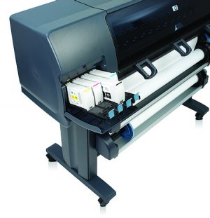 Tiskárna na&nbsp;velkoplošný digitální tisk. Jsme schopni tisknout až do&nbsp;formátu A3+.